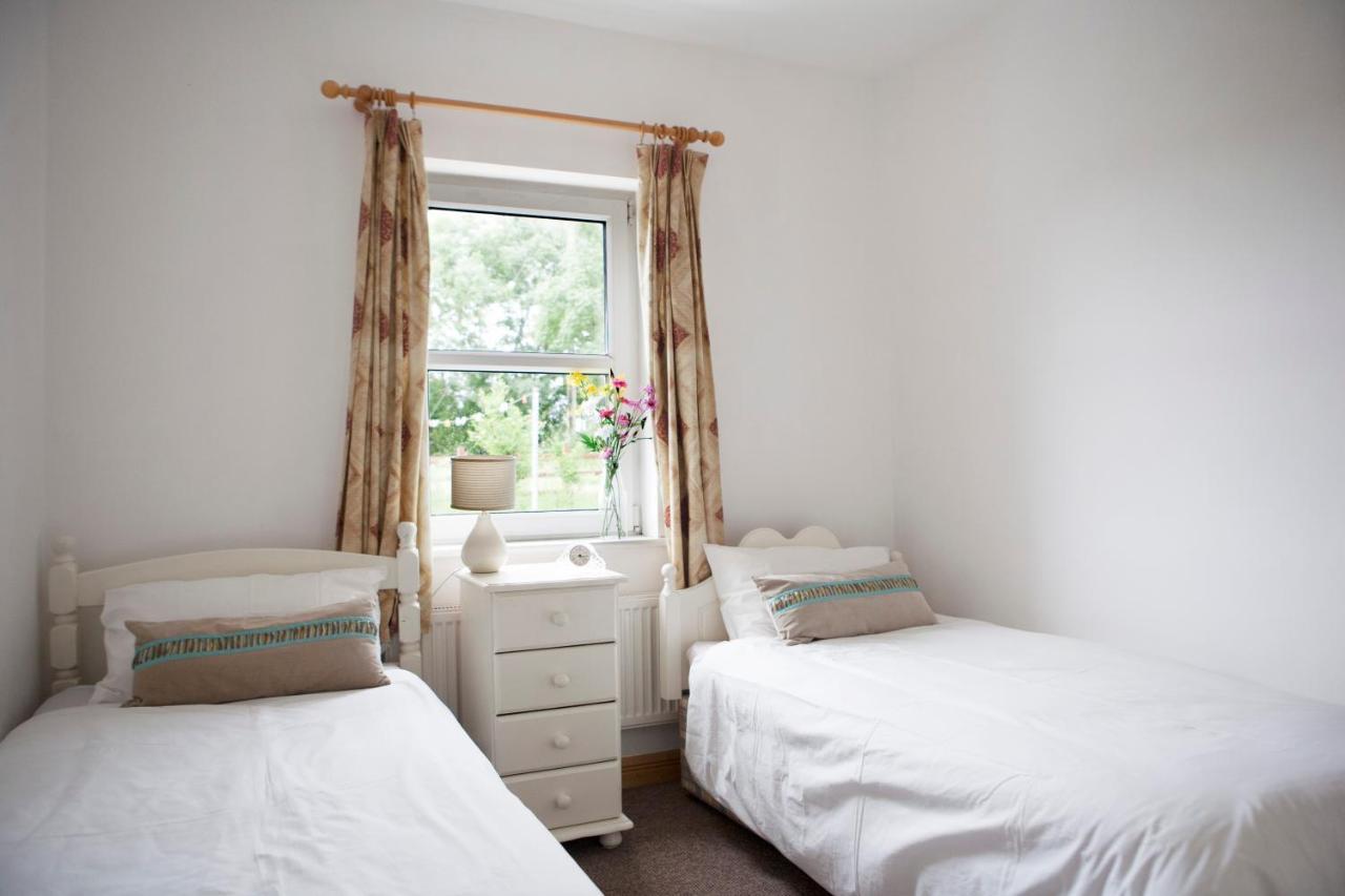 Inviting 4-Bed House In Strokestown Βίλα Εξωτερικό φωτογραφία